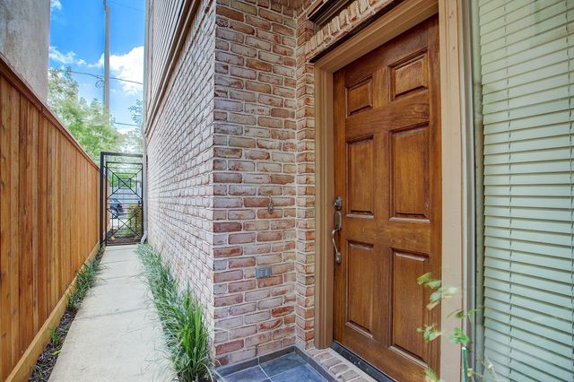 618 Asbury Street, Houston, TX 77007