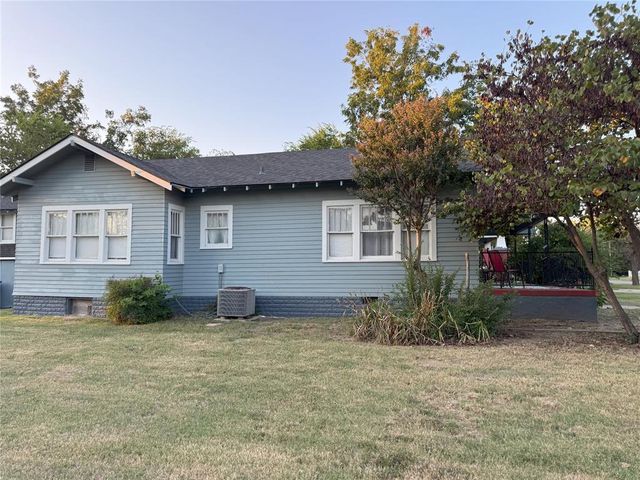 820 Classen Boulevard, Norman, OK 73071