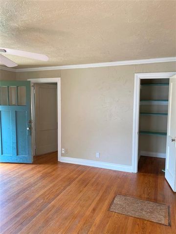 820 Classen Boulevard, Norman, OK 73071