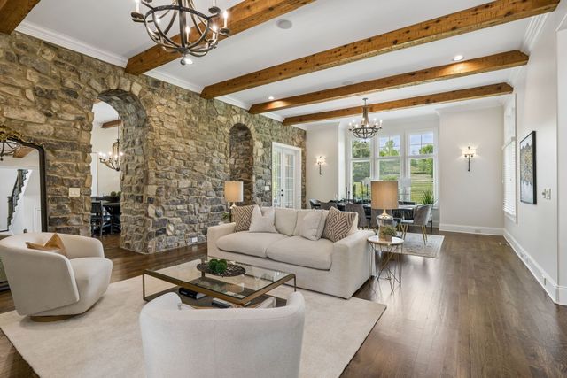 6054 Pelican Way, College Grove, TN 37046