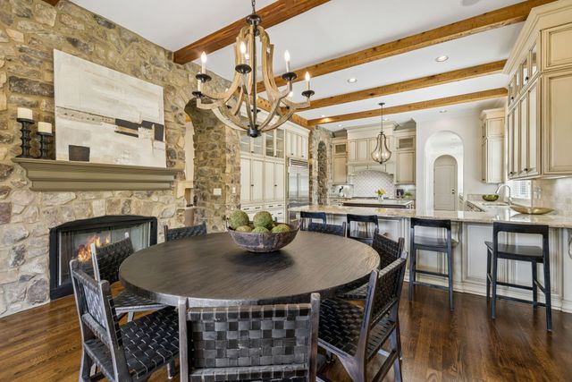 6054 Pelican Way, College Grove, TN 37046