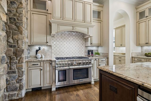 6054 Pelican Way, College Grove, TN 37046