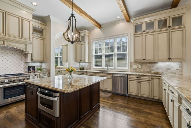 6054 Pelican Way, College Grove, TN 37046