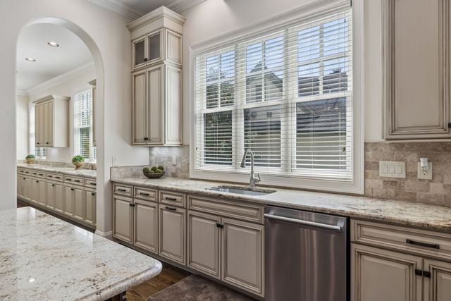 6054 Pelican Way, College Grove, TN 37046