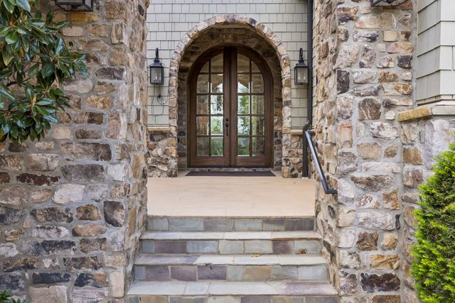 6054 Pelican Way, College Grove, TN 37046