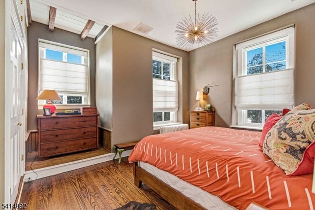 1 Wilson Dr, Stockton Boro, NJ 08559