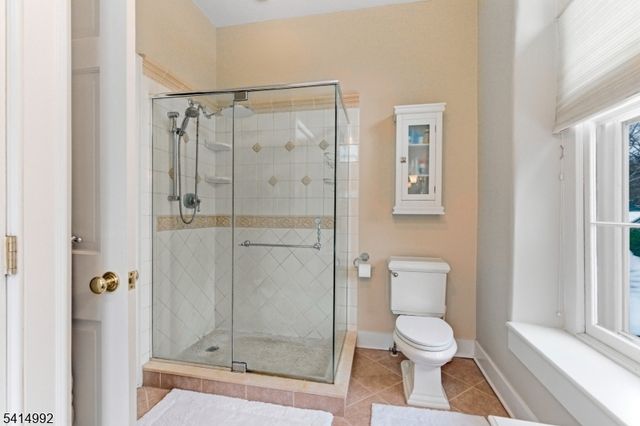 1 Wilson Dr, Stockton Boro, NJ 08559