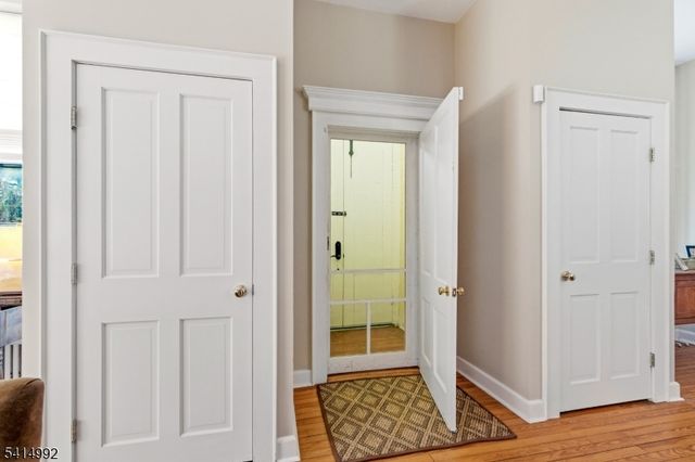 1 Wilson Dr, Stockton Boro, NJ 08559