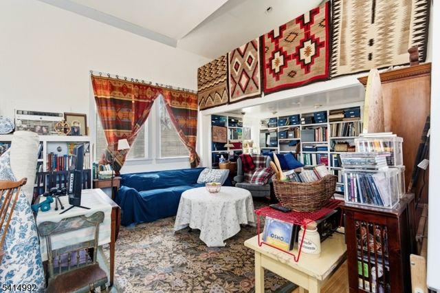 1 Wilson Dr, Stockton Boro, NJ 08559