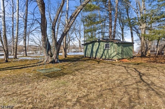 1 Wilson Dr, Stockton Boro, NJ 08559