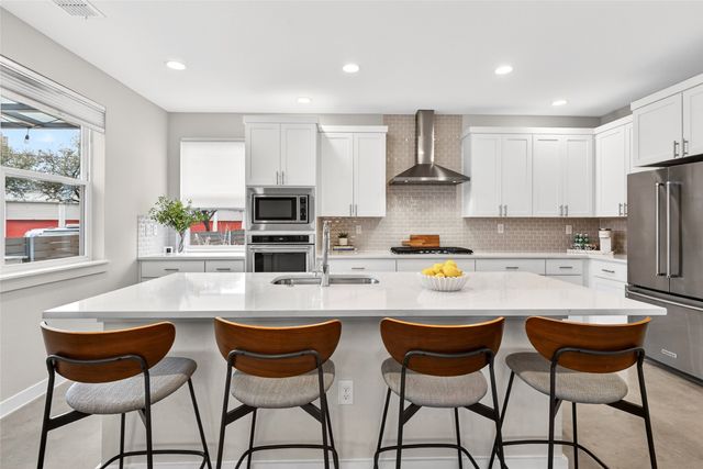 5368 Winton Street, Dallas, TX 75206