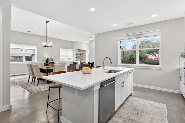 5368 Winton Street, Dallas, TX 75206