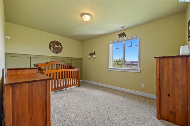 168715 W Johnson, Prosser, WA 99350