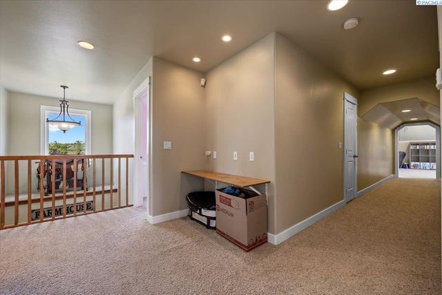 168715 W Johnson, Prosser, WA 99350