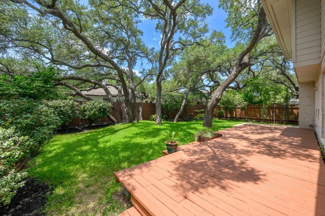 6129 Jumano LN, Austin, TX 78749