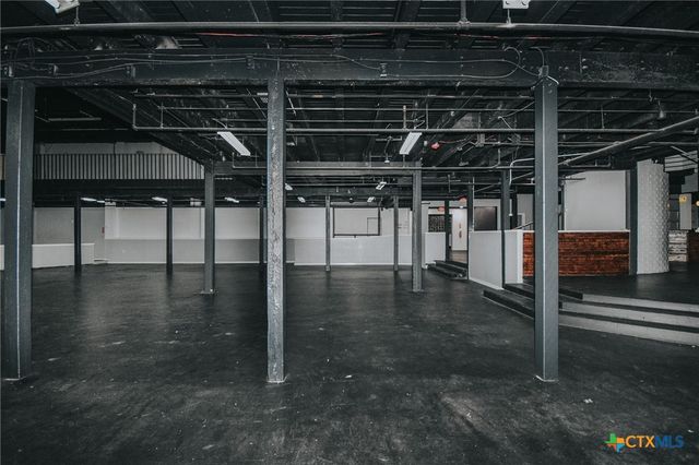 4106 Houston Highway, Victoria, TX 77901