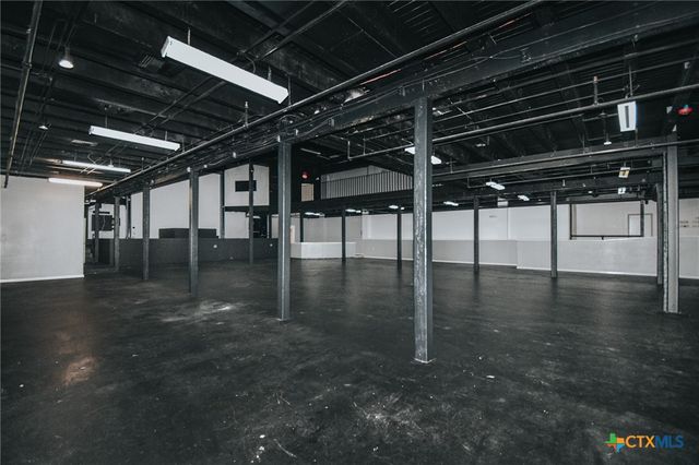 4106 Houston Highway, Victoria, TX 77901