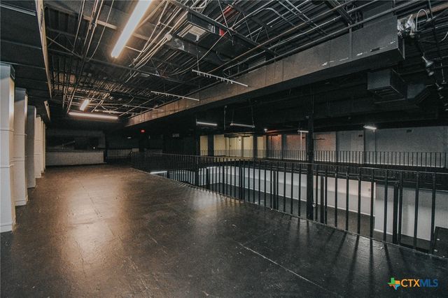 4106 Houston Highway, Victoria, TX 77901