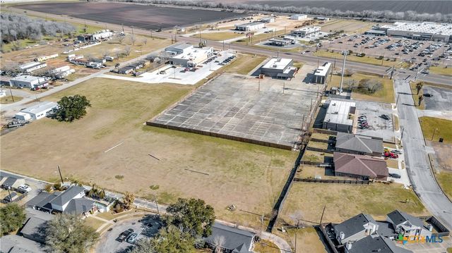 4106 Houston Highway, Victoria, TX 77901