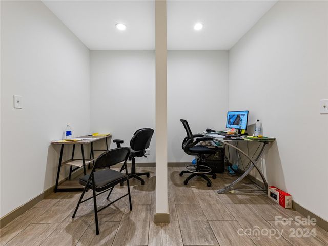 24 Old County Home Road, Asheville, NC 28806