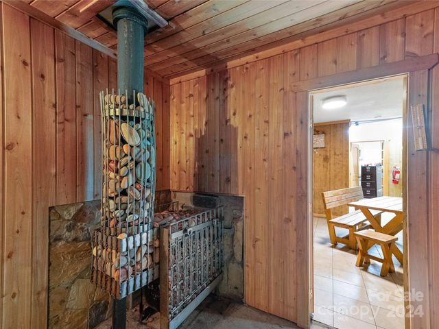 24 Old County Home Road, Asheville, NC 28806