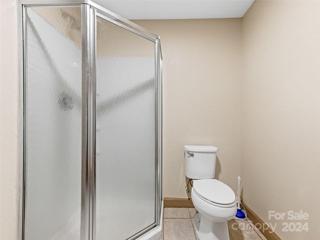 24 Old County Home Road, Asheville, NC 28806