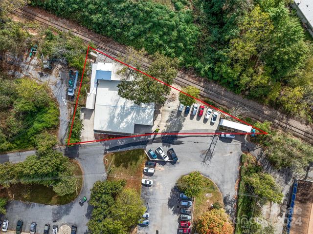 24 Old County Home Road, Asheville, NC 28806