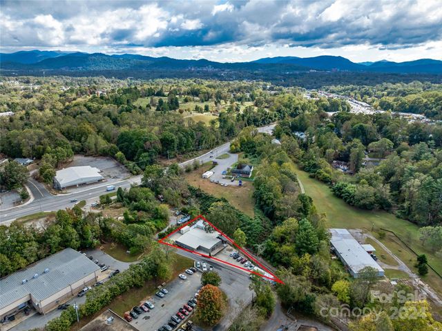 24 Old County Home Road, Asheville, NC 28806