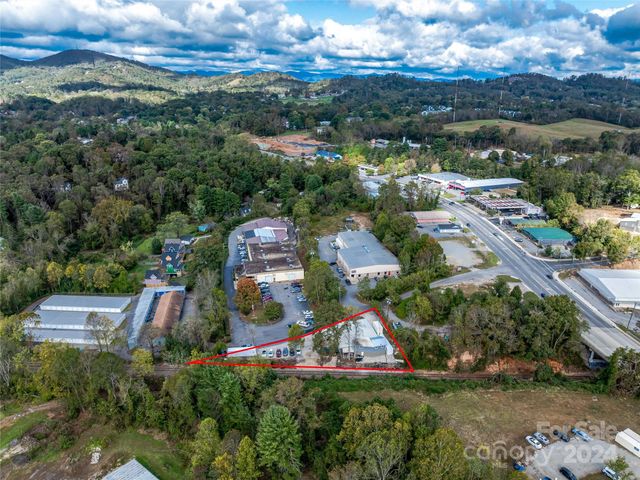 24 Old County Home Road, Asheville, NC 28806