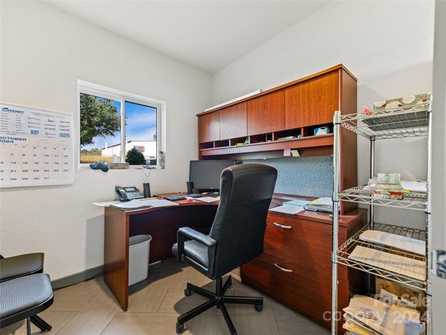 24 Old County Home Road, Asheville, NC 28806