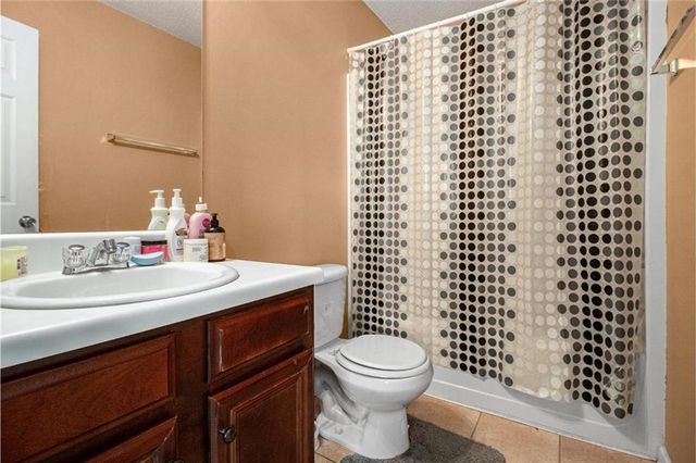 1921 Boulder Gate Drive, Ellenwood, GA 30294