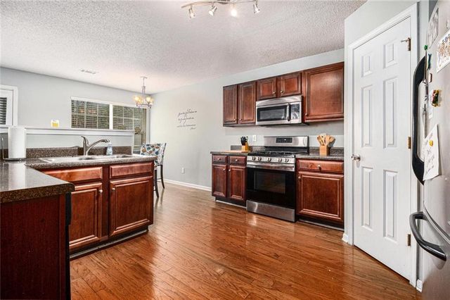 1921 Boulder Gate Drive, Ellenwood, GA 30294