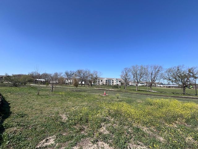 1405 Berlin LN, Austin, TX 78753