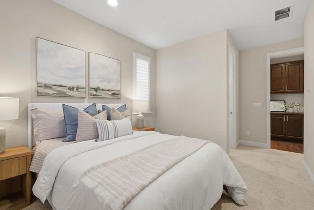 28731 Vista Grande Drive, Hayward, CA 94544