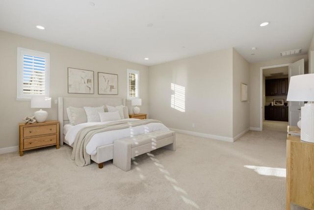 28731 Vista Grande Drive, Hayward, CA 94544