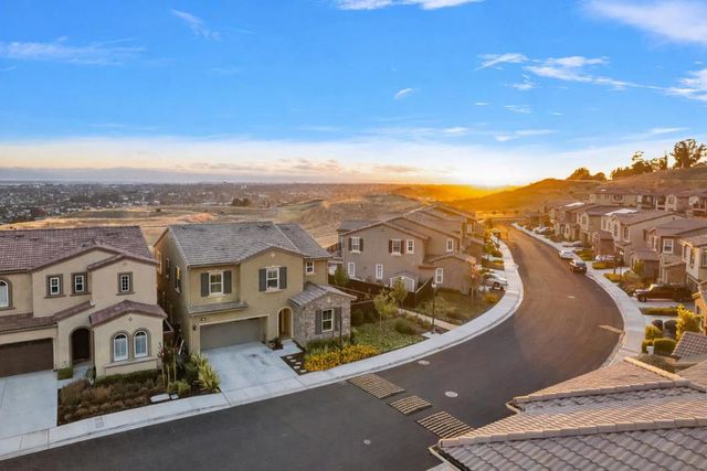 28731 Vista Grande Drive, Hayward, CA 94544