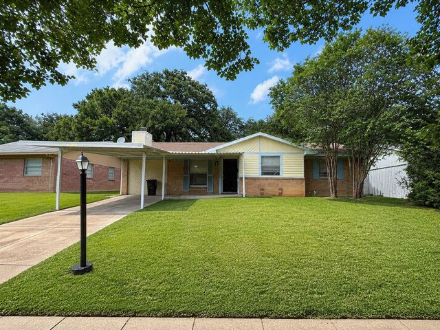 1315 Athens Drive, Mesquite, TX 75149