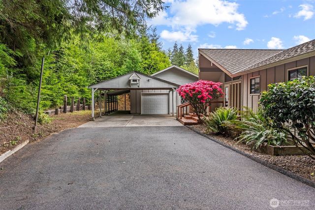 1086 W State Route 4, Cathlamet, WA 98612
