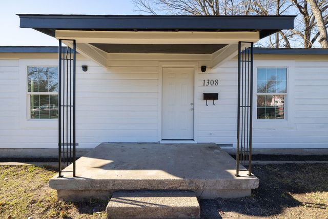 1308 S 45th ST, Temple, TX 76504