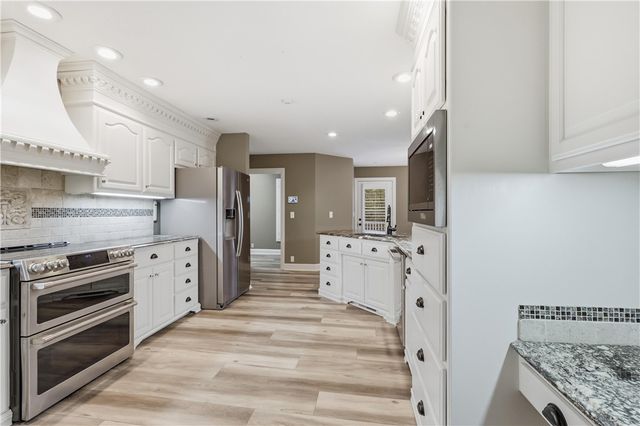 7 Deer RUN, Joplin, MO 64804