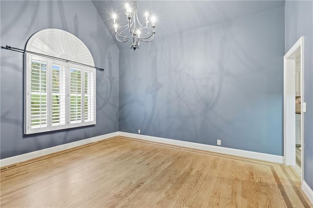 7 Deer RUN, Joplin, MO 64804