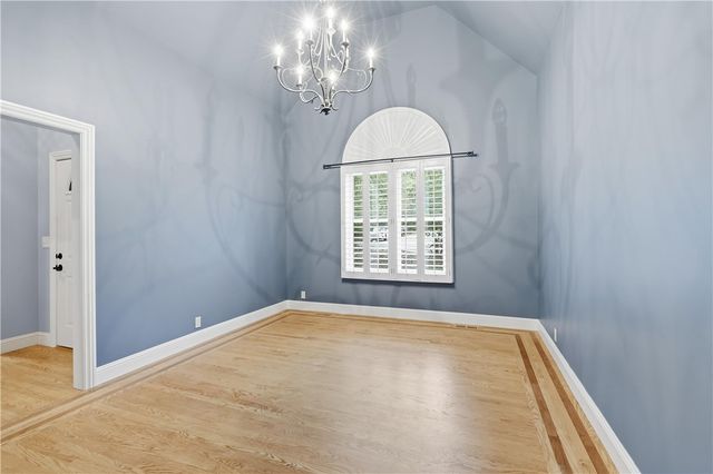 7 Deer RUN, Joplin, MO 64804