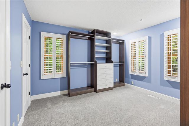 7 Deer RUN, Joplin, MO 64804