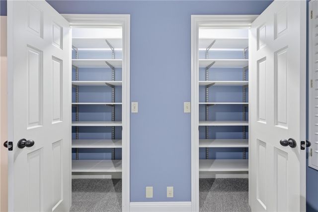 7 Deer RUN, Joplin, MO 64804