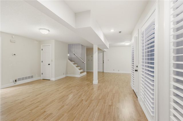 7 Deer RUN, Joplin, MO 64804