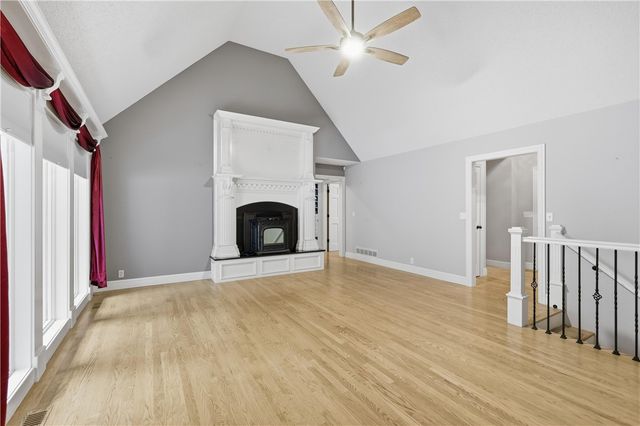 7 Deer RUN, Joplin, MO 64804