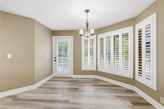 7 Deer RUN, Joplin, MO 64804