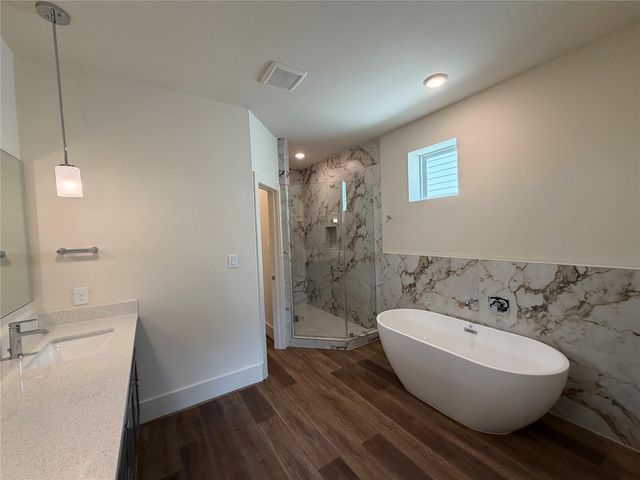 879 Rachel ST Rachel Street E, Houston, TX 77091