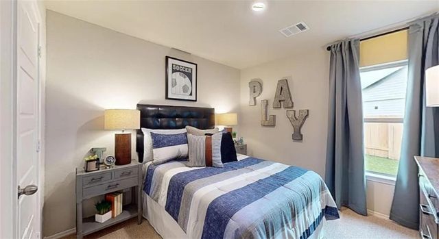434 Valley View Drive, Tonganoxie, KS 66086