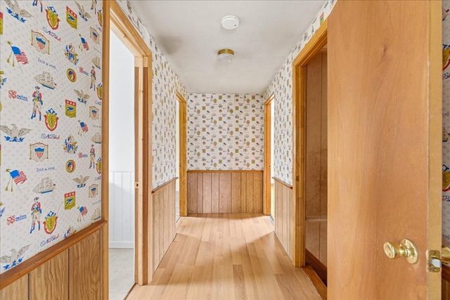 8 Cary Rd, Plymouth, MA 02360